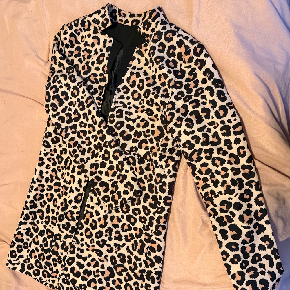 Cheetah print blazer